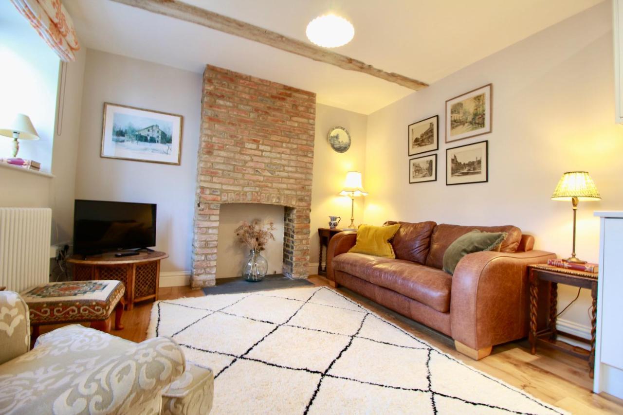 14Th Century Rose Cottage, Centre Of Alfriston By Air Premier المظهر الخارجي الصورة